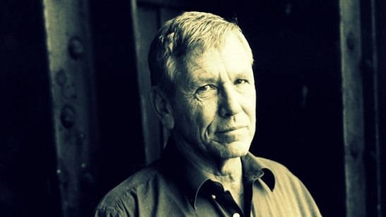 Amos Oz.jpg