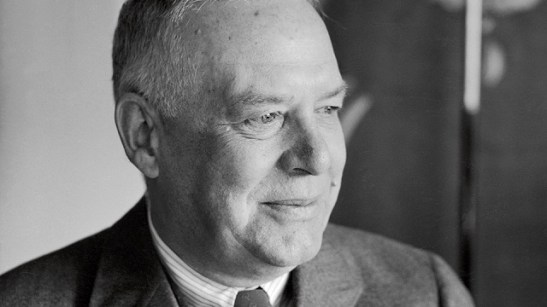 Wallace Stevens.jpg