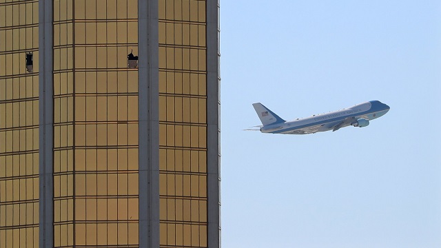 Air Force One departs Las Vegas.jpg