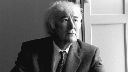 seamus heaney.jpg